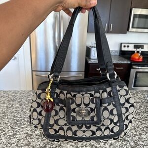 Coach Black and Cream Shoulder Bag